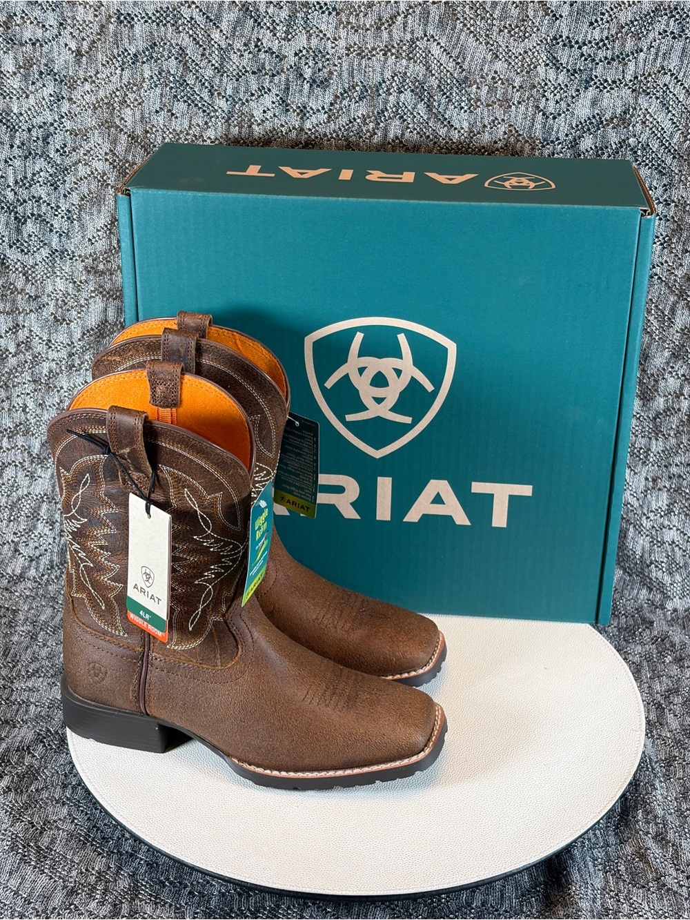 Ariat Kid's Hybrid Rancher boots Kids size 2.5